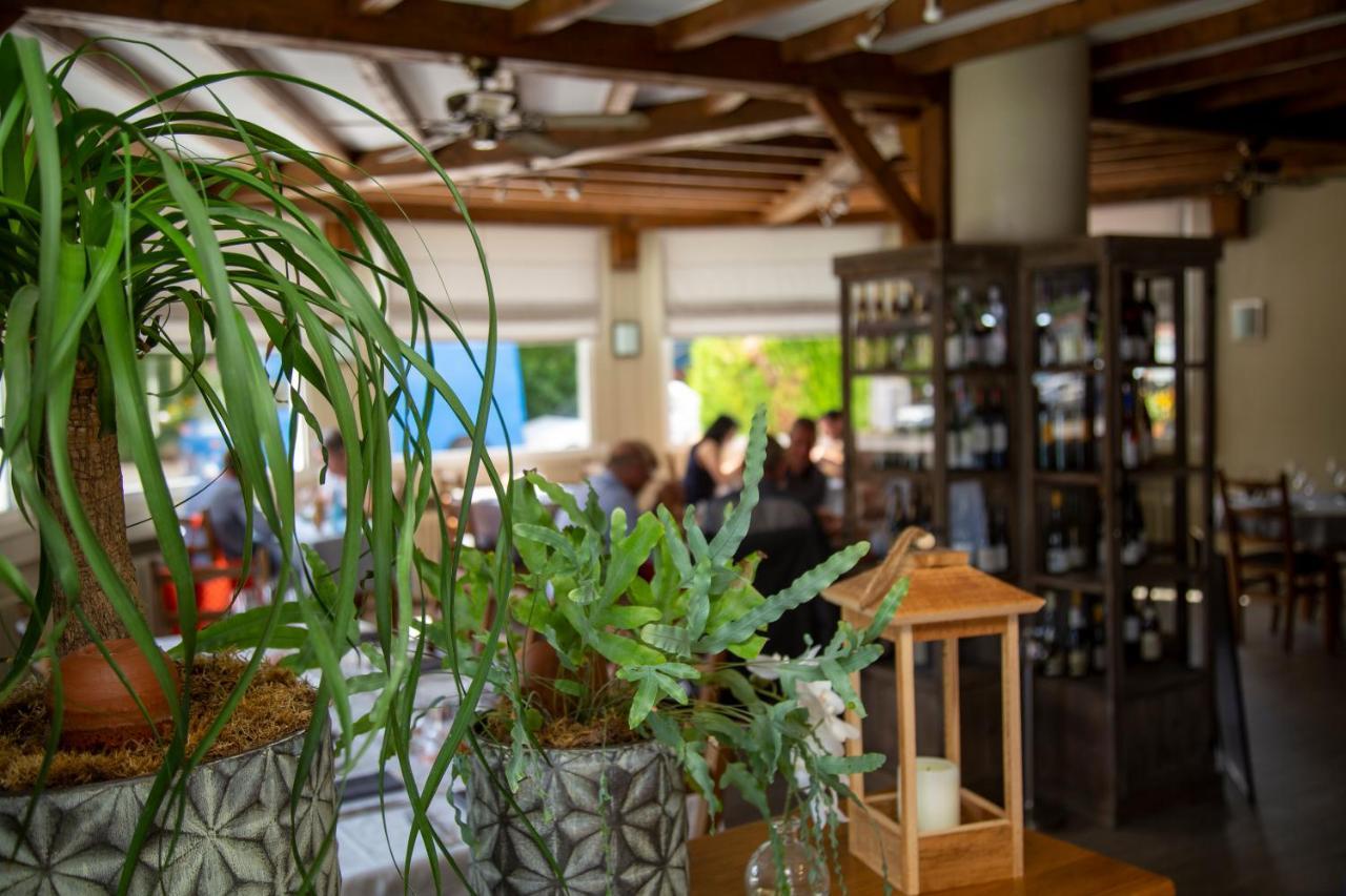 Logis - Hotel Restaurant Du Canard Hangest-sur-Somme Bagian luar foto
